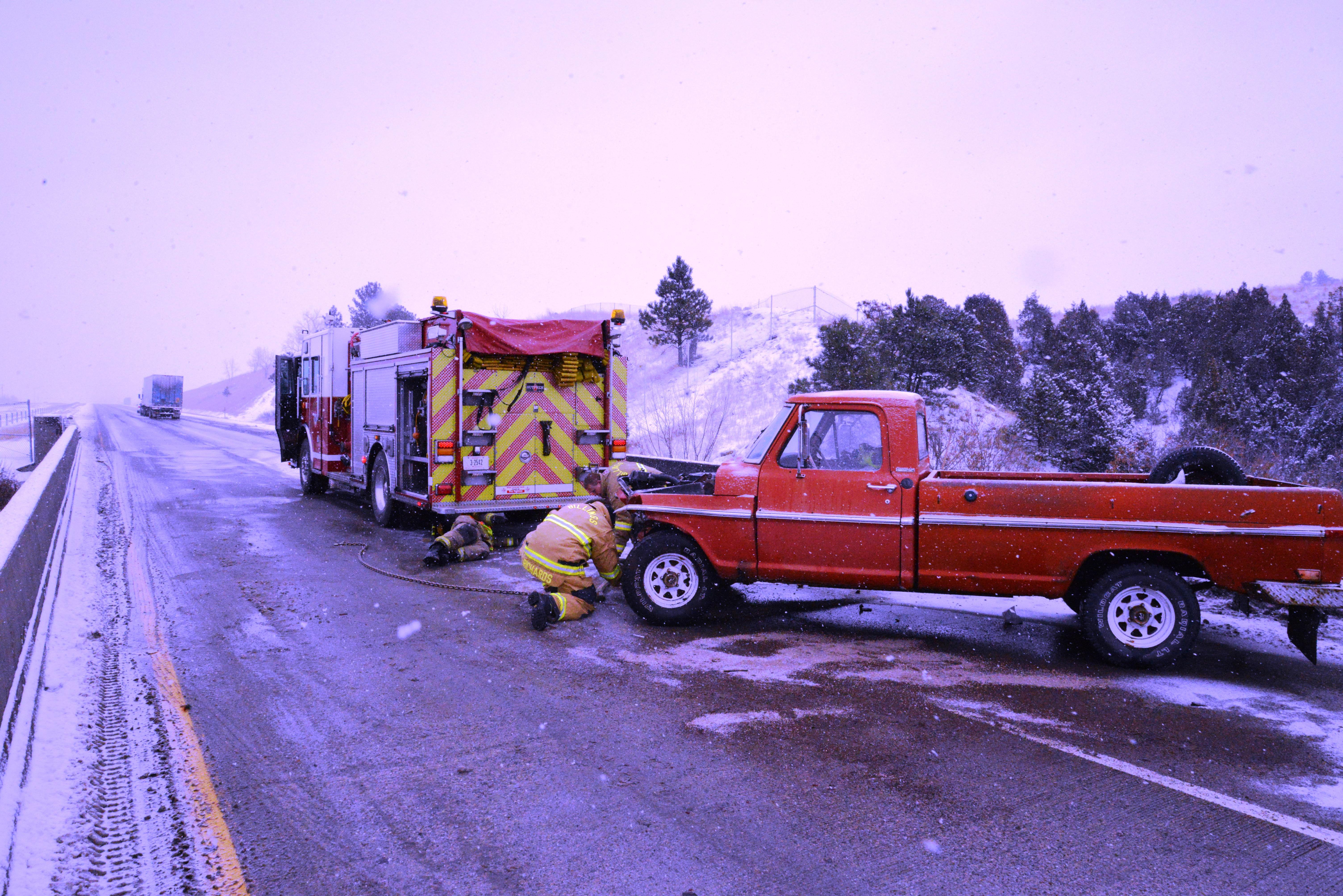 Interstate temporarily shuts down due to wreck