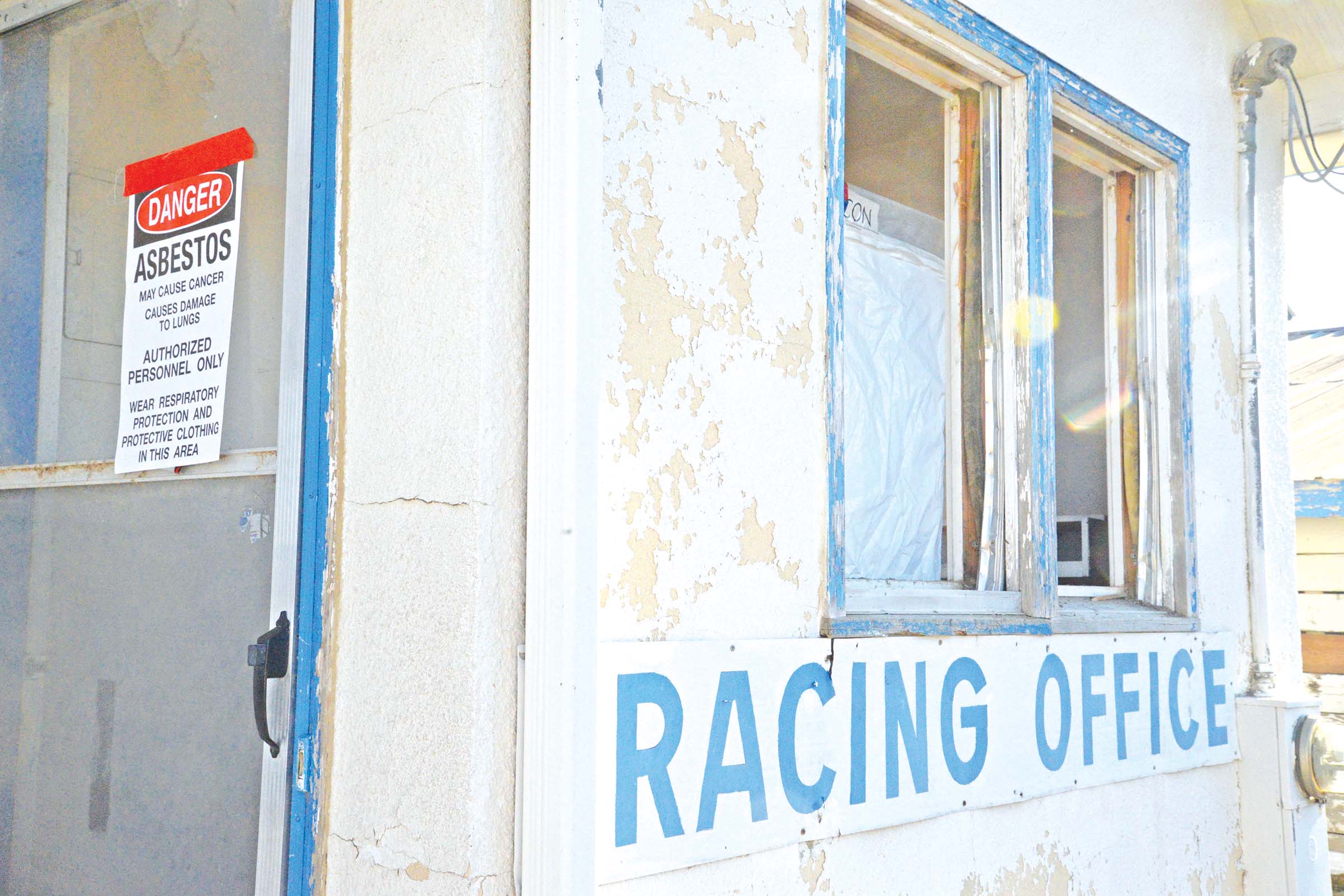 Horse Racing loses traction