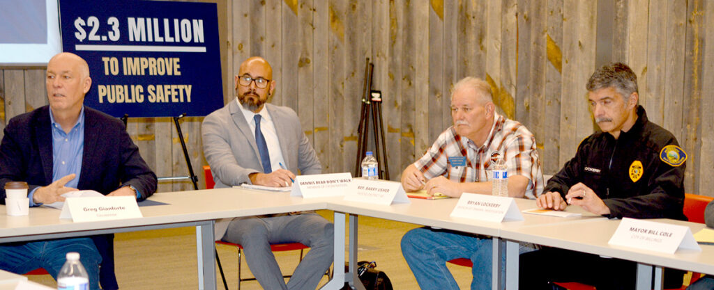Governor Listens to Problems by Local Crime Fighters